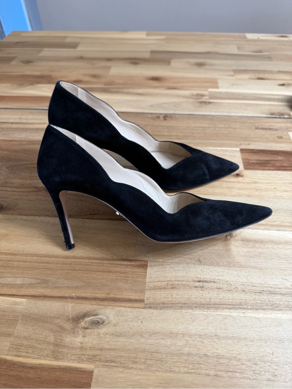 PRADA Scaalloped Suede Heels Pumps Shoes